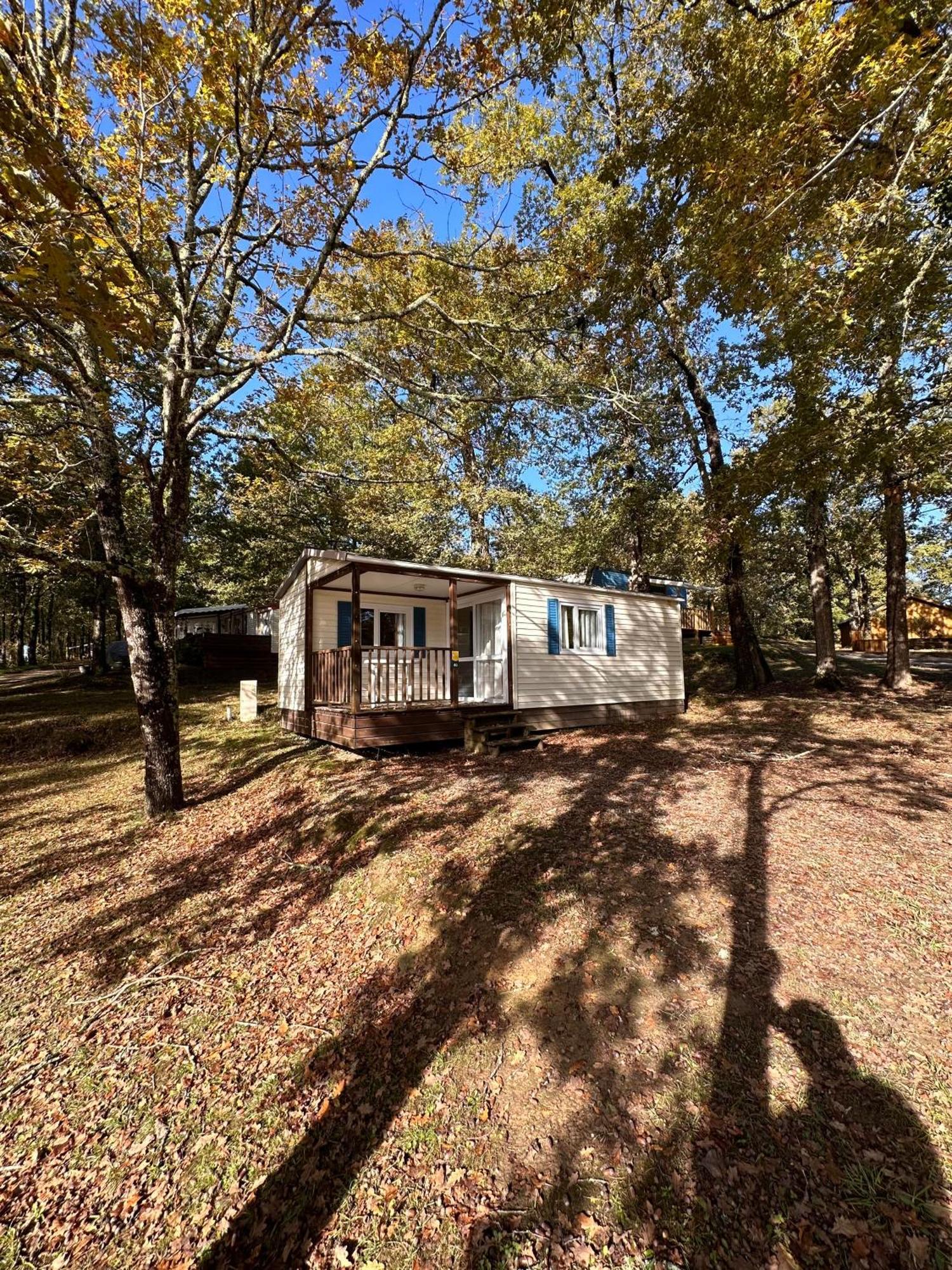 Camping Les Lacs D'Armagnac Bretagne-d'Armagnac Exteriér fotografie